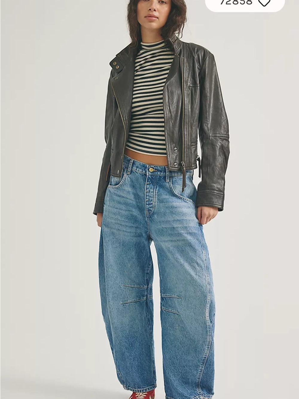 We The Free Good Luck Mid-Rise
Barrel Jeans